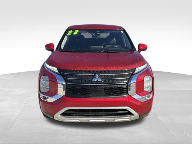 Used 2023 Mitsubishi Outlander ES FWD image 8