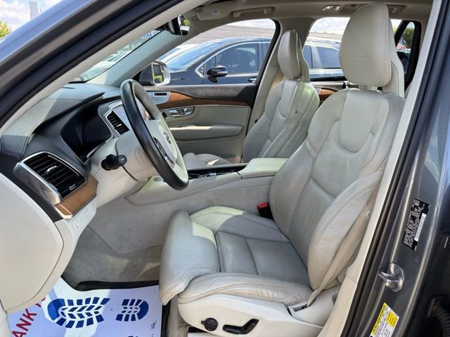 Used 2016 Volvo XC90 T6 Inscription image 2