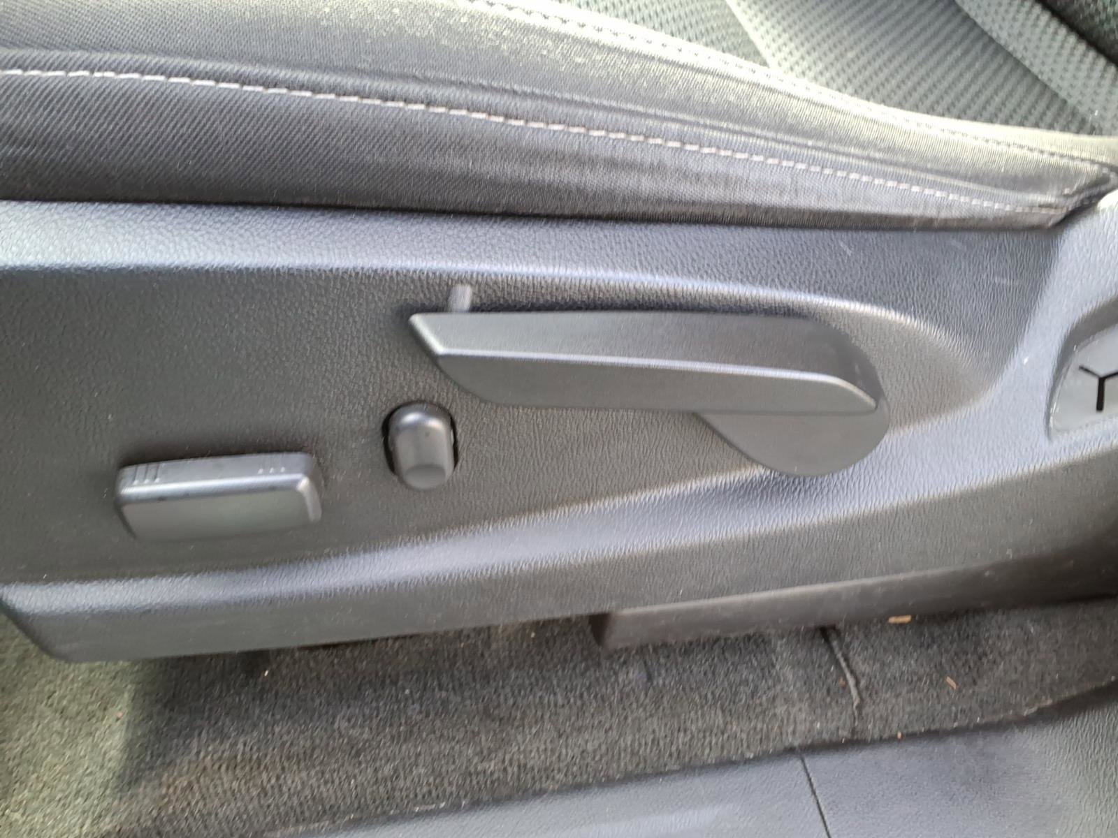 Used 2018 Chevrolet Colorado LT w/ LT Convenience Package image 20