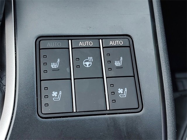 Used 2024 Lexus UX 250h FWD w/ Premium Package image 21