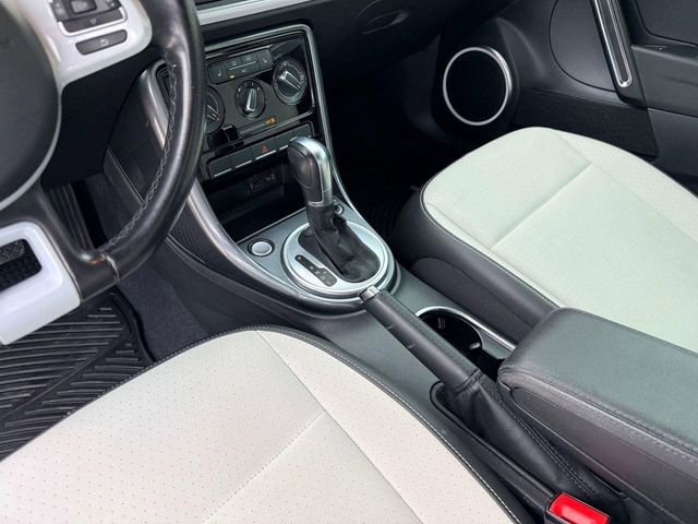 Used 2017 Volkswagen Beetle 1.8T SE image 26