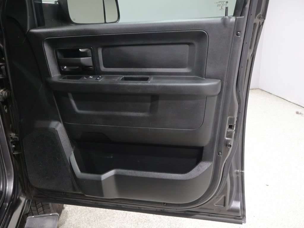 Used 2022 RAM 3500 Tradesman AWD/4WD image 23