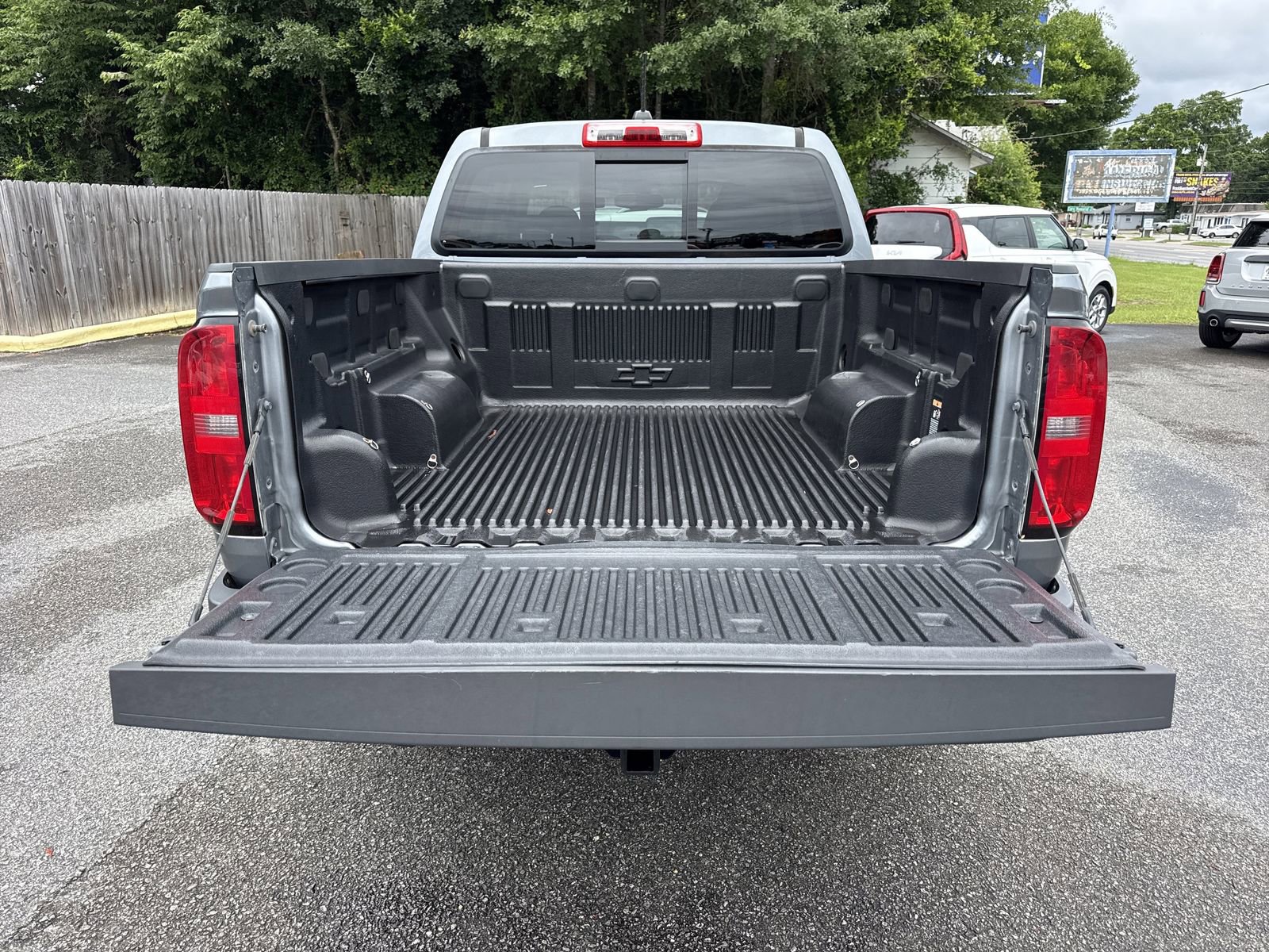Used 2021 Chevrolet Colorado Z71 RWD image 28