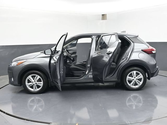 Used 2024 Nissan Kicks S FWD image 49
