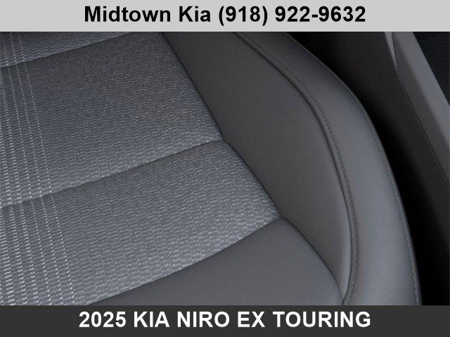 New 2025 Kia Niro EX Touring image 24