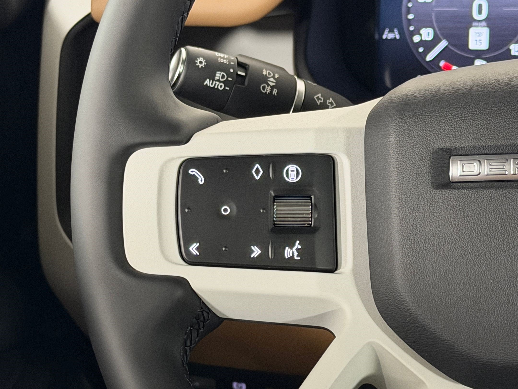 New 2026 Land Rover Defender 110 S AWD/4WD image 23