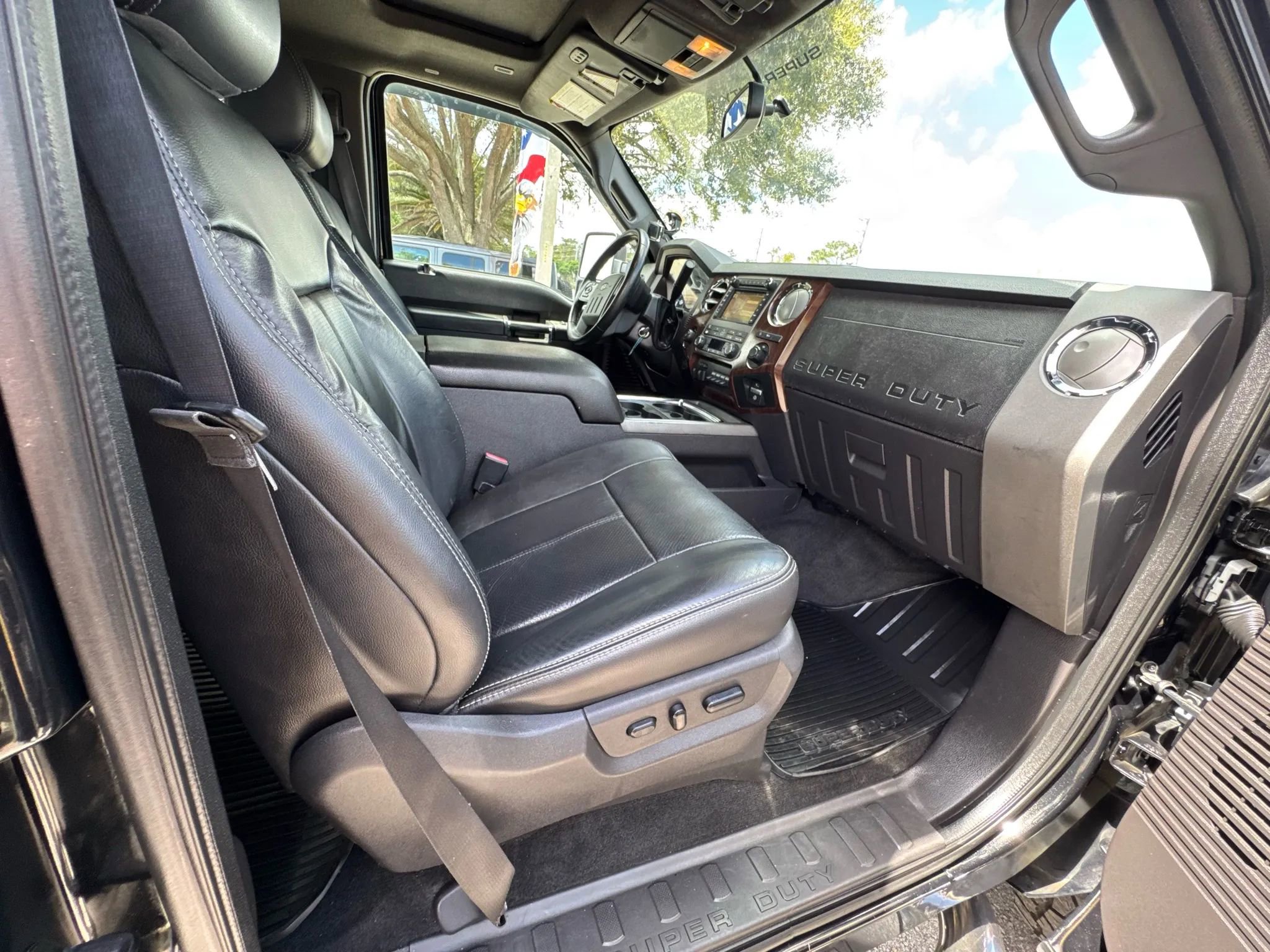 Used 2012 Ford F250 Lariat w/ Lariat Ultimate Pkg AWD/4WD image 41