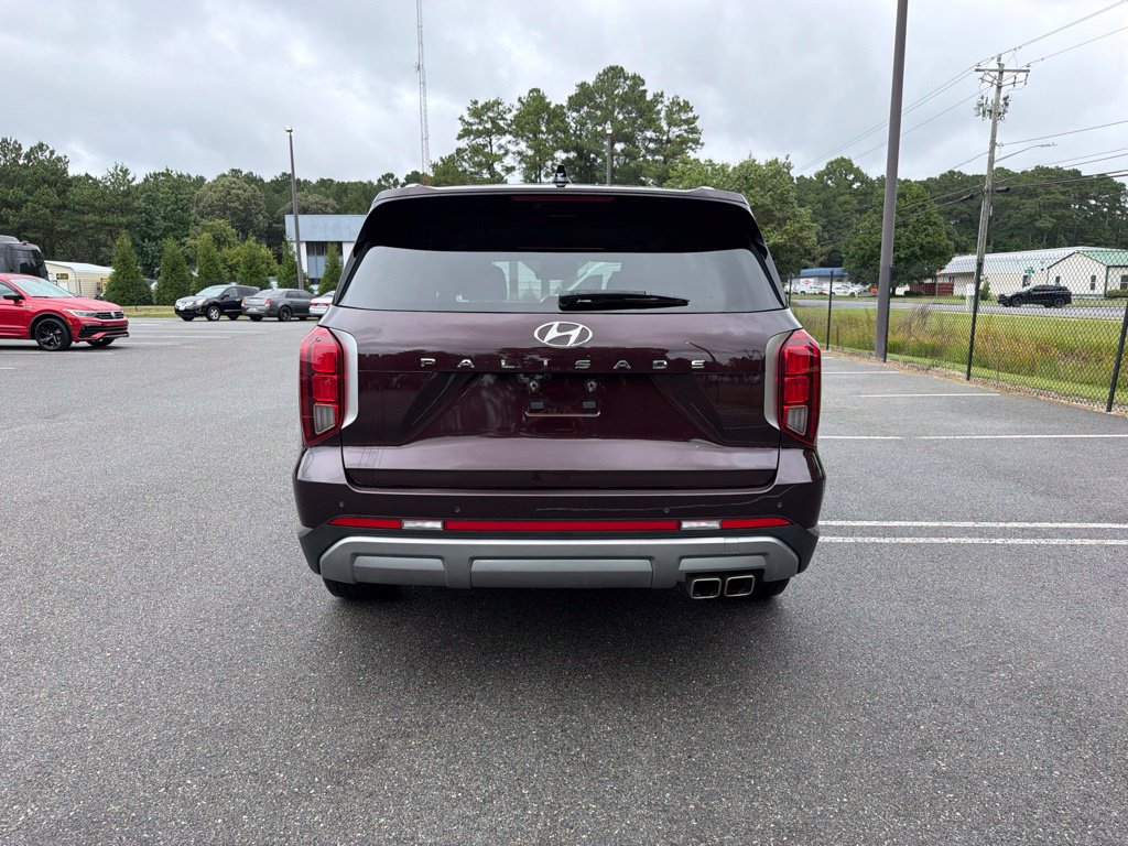 Used 2024 Hyundai Palisade SEL FWD image 6