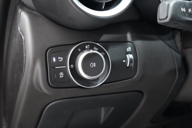 Used 2022 Alfa Romeo Giulia Ti image 20