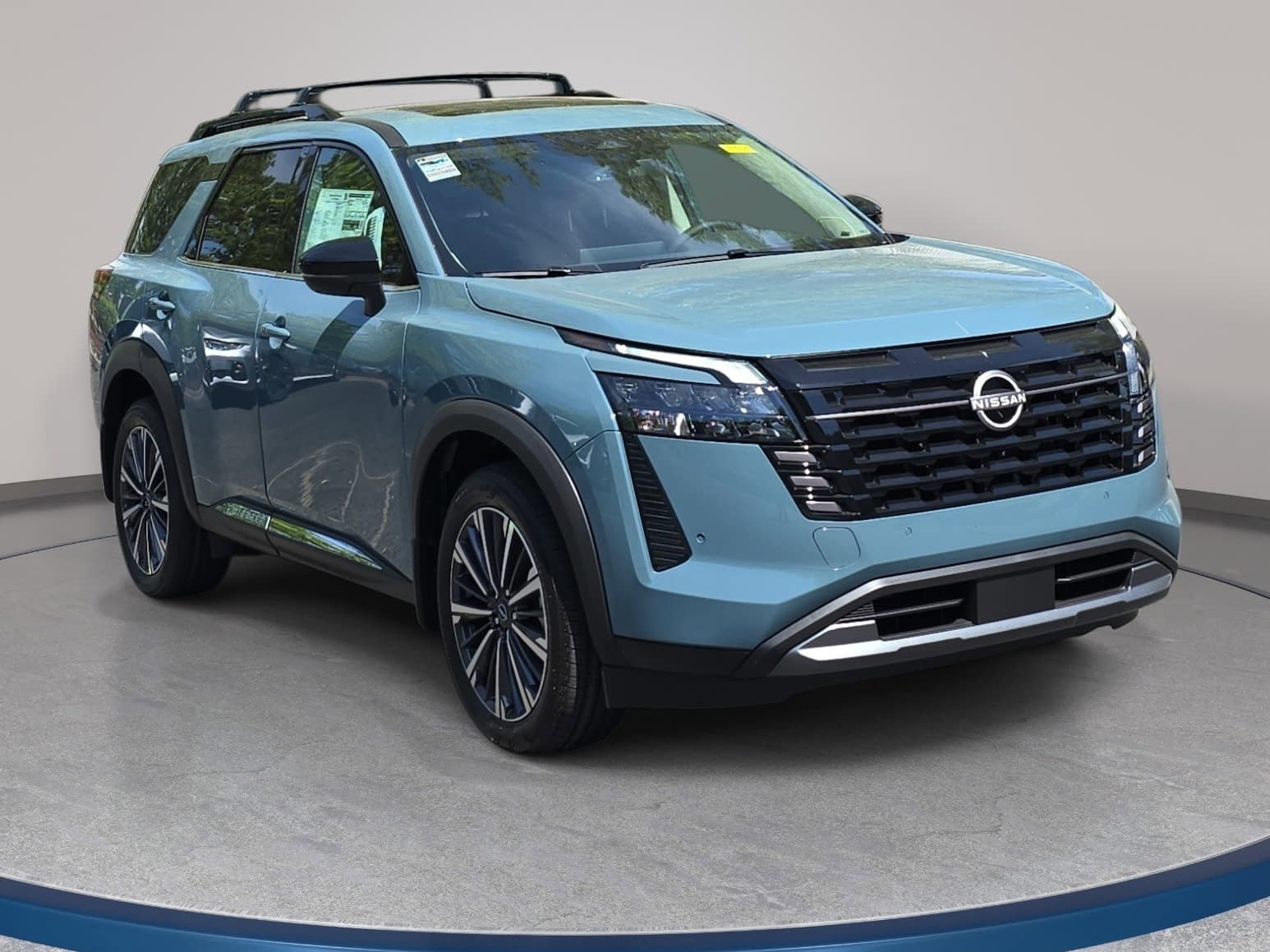 New 2026 Nissan Pathfinder Platinum AWD/4WD image 3