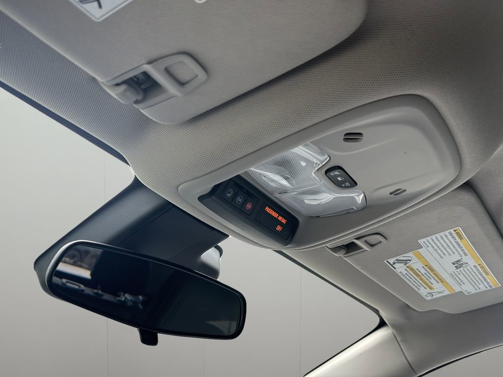 Used 2020 Buick Encore GX Preferred w/ Cold Weather Comfort Package FWD image 31