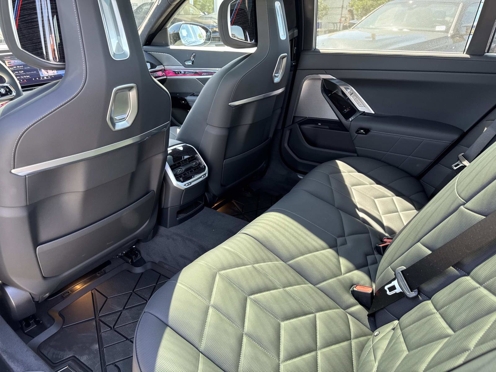 New 2026 BMW 740i xDrive 740i xDrive AWD image 12