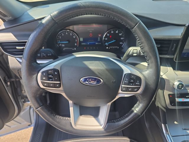 Certified 2021 Ford Explorer XLT w/ Equipment Group 202A AWD/4WD image 15