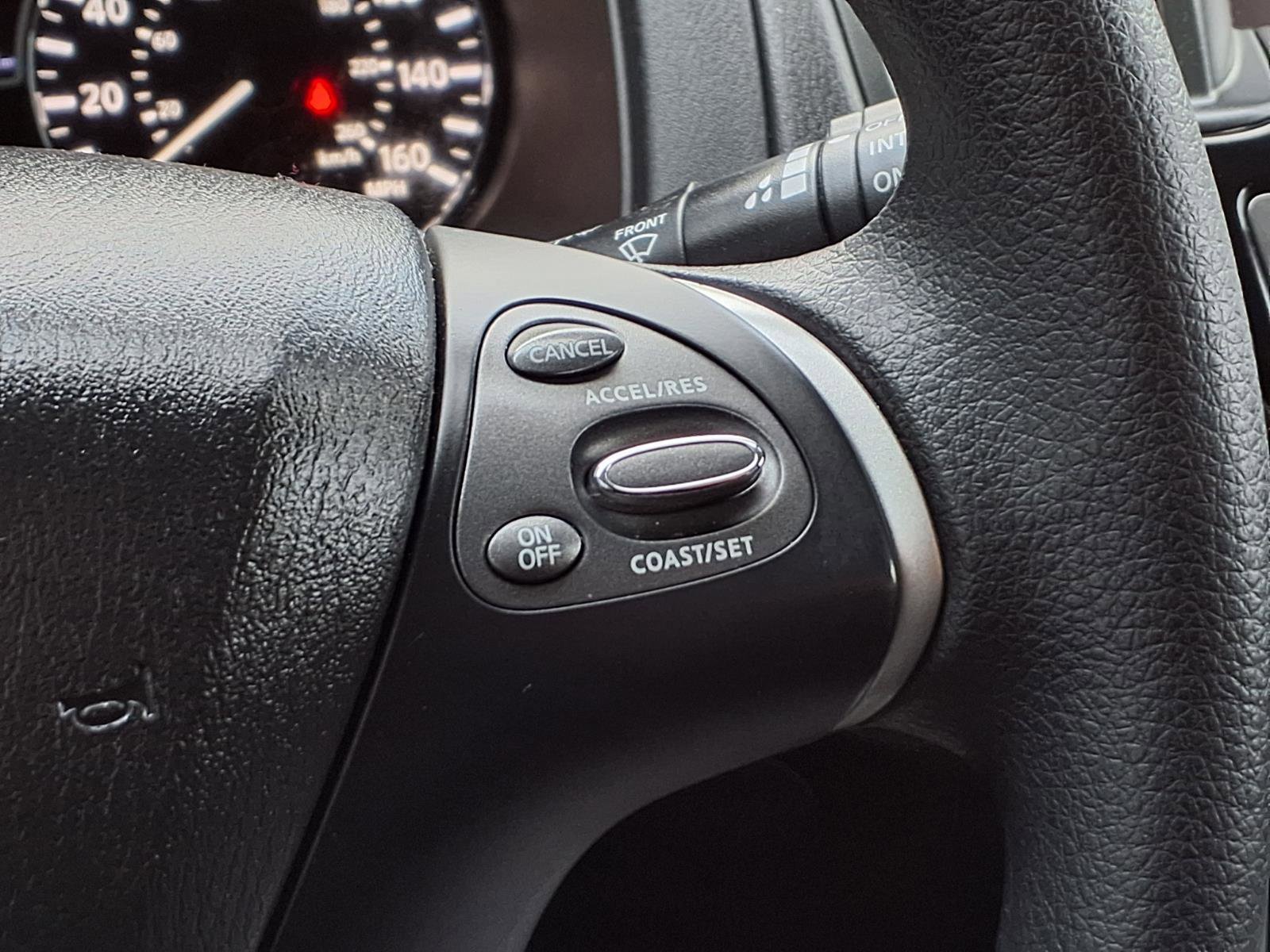 Certified 2018 Nissan Pathfinder S image 24