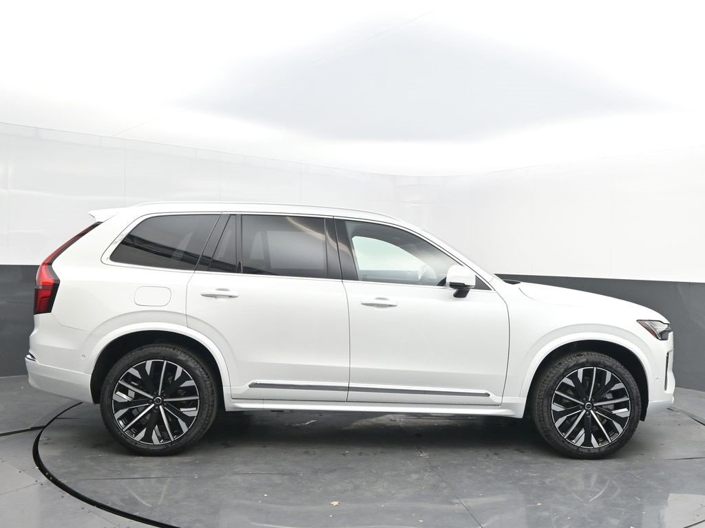 New 2026 Volvo XC90 B5 Plus image 8