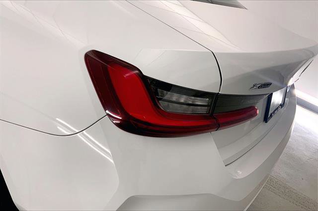 Certified 2023 BMW 330i xDrive Sedan w/ Premium Package image 28