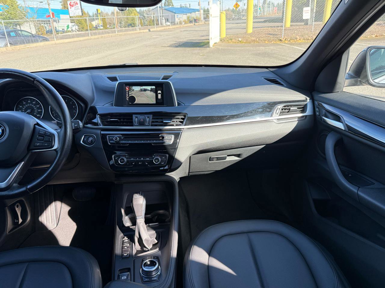 Used 2017 BMW X1 xDrive28i AWD/4WD image 24
