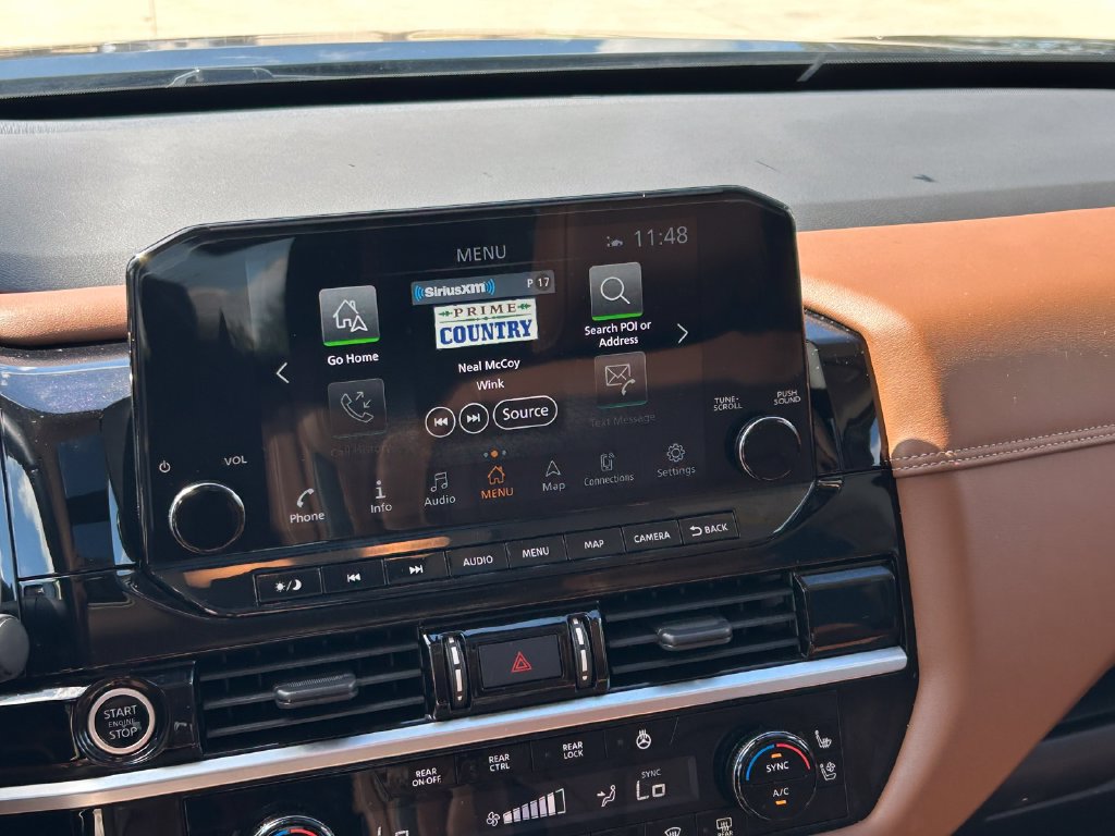 Used 2022 Nissan Pathfinder Platinum w/ Cargo Package FWD image 20