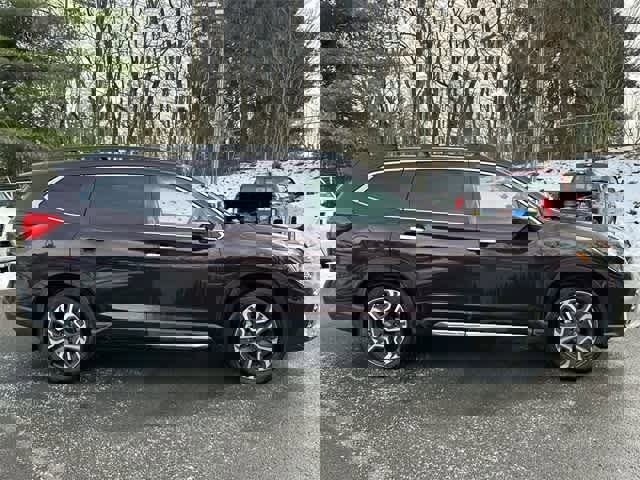 Certified 2025 Subaru Ascent Touring video 3