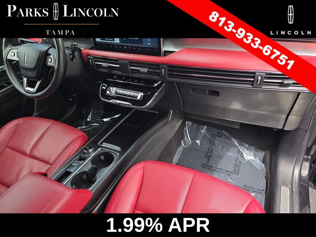 Certified 2025 Lincoln Corsair Reserve AWD/4WD image 10