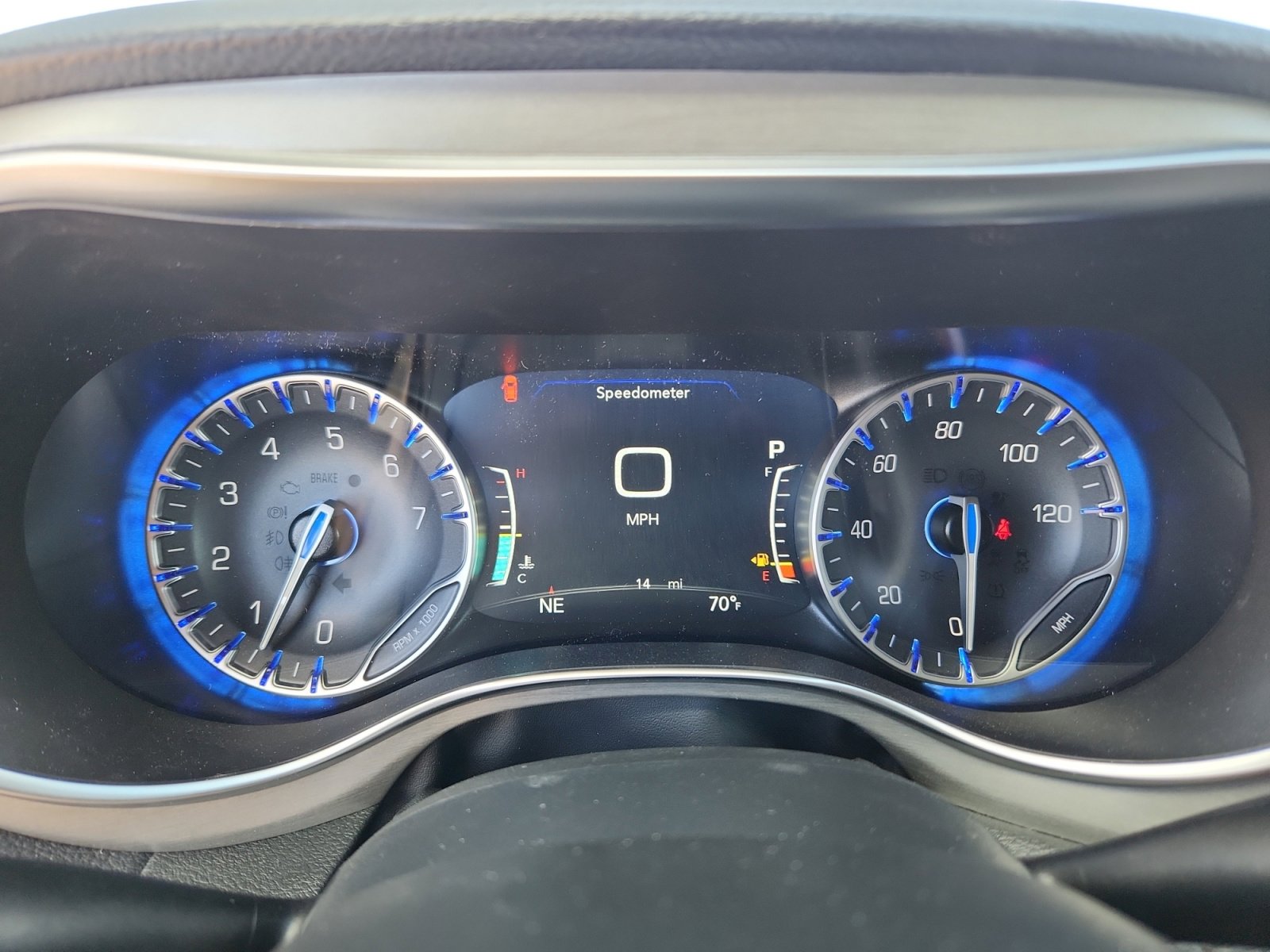 New 2026 Chrysler Pacifica Pinnacle image 11