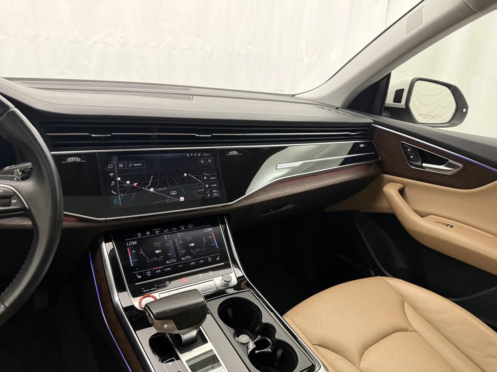 Used 2019 Audi Q8 Prestige w/ Adaptive Chassis Package AWD/4WD image 21