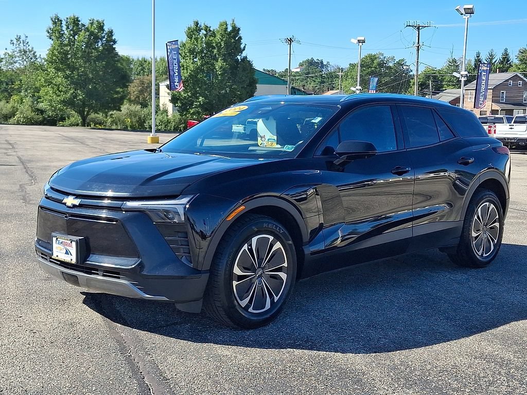 Used 2024 Chevrolet Blazer EV LT AWD/4WD image 4
