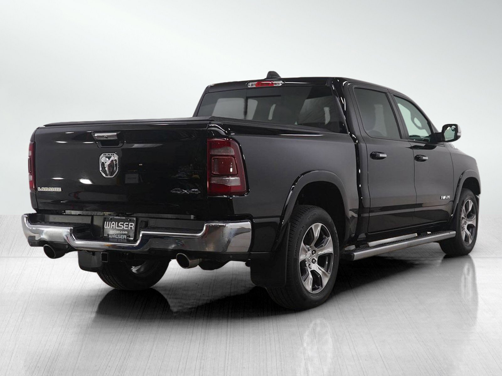 Used 2019 RAM 1500 Laramie image 6