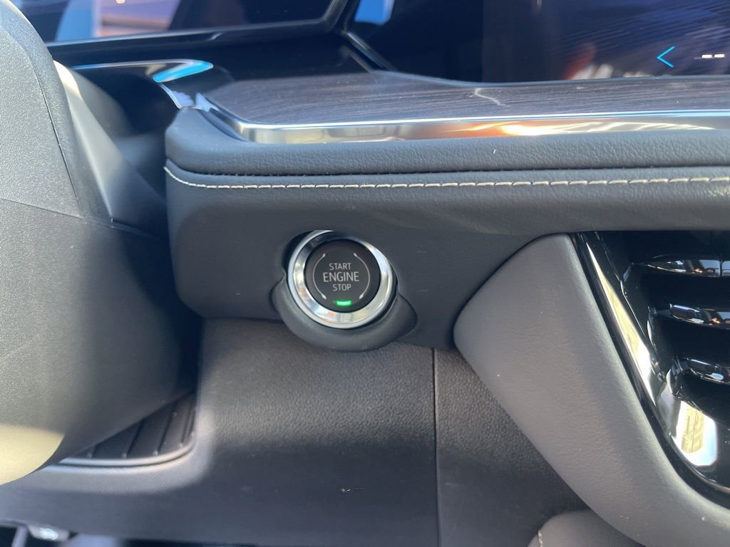 New 2026 Chevrolet Suburban Premier w/ Sun And Tow Package image 32