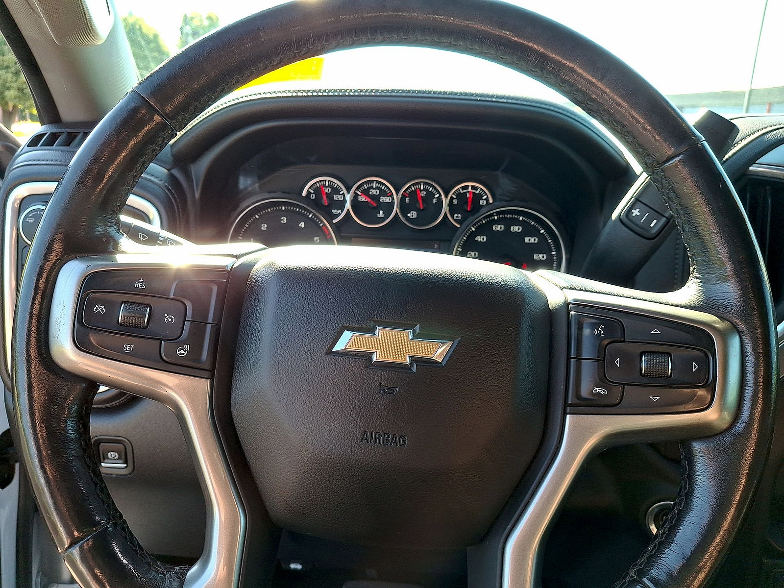 Used 2021 Chevrolet Silverado 3500 LTZ w/ LTZ Plus Package AWD/4WD image 16
