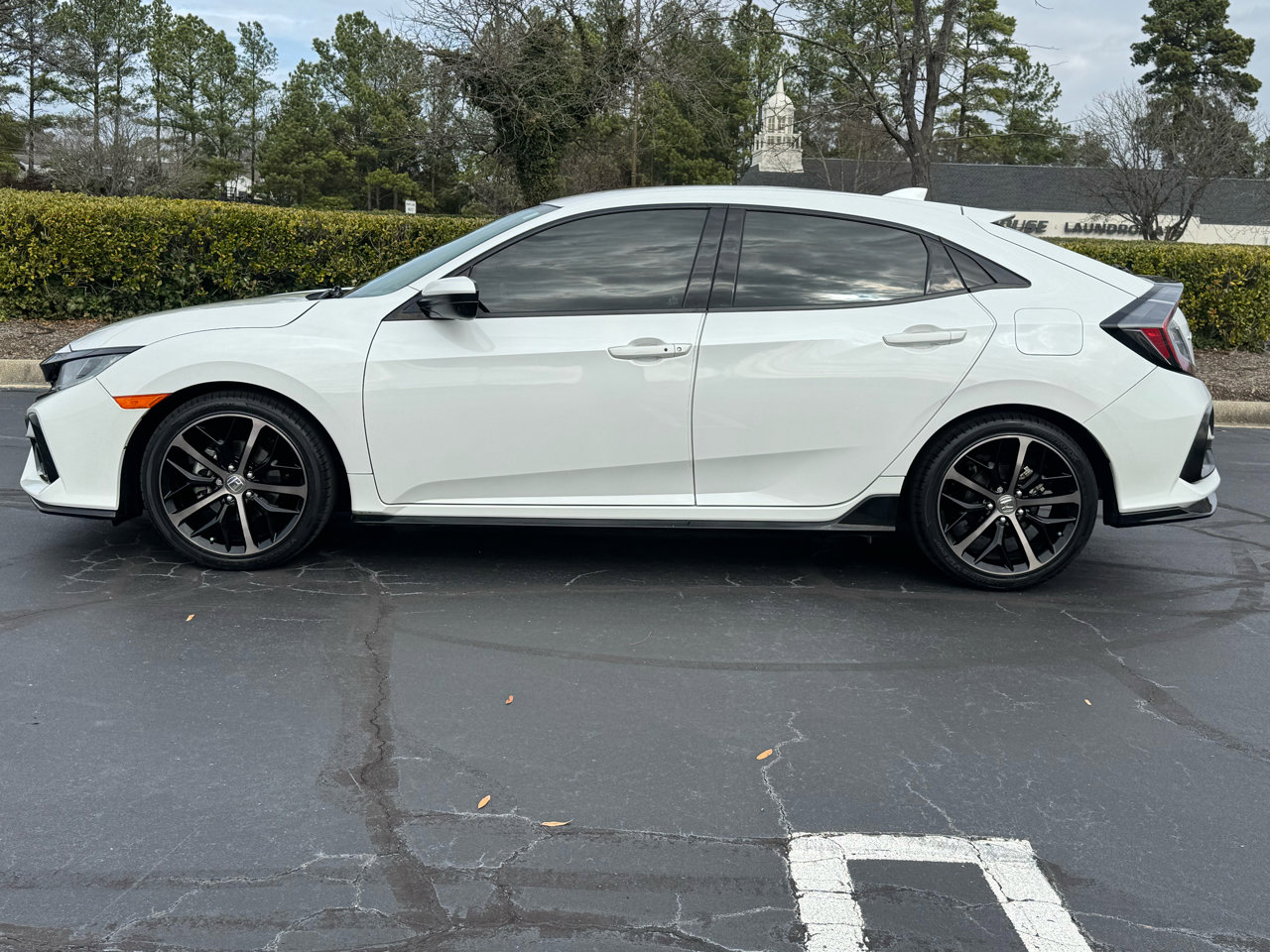 Used 2021 Honda Civic Sport image 2