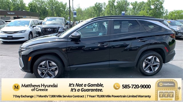 Certified 2025 Hyundai Tucson SEL image 2