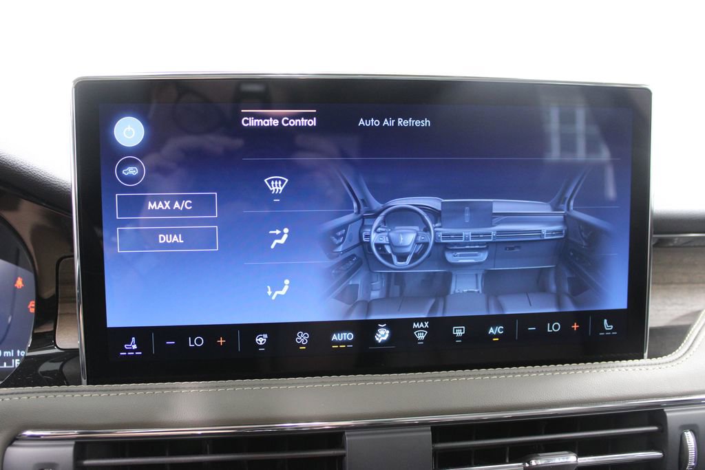 New 2026 Lincoln Corsair Reserve image 50