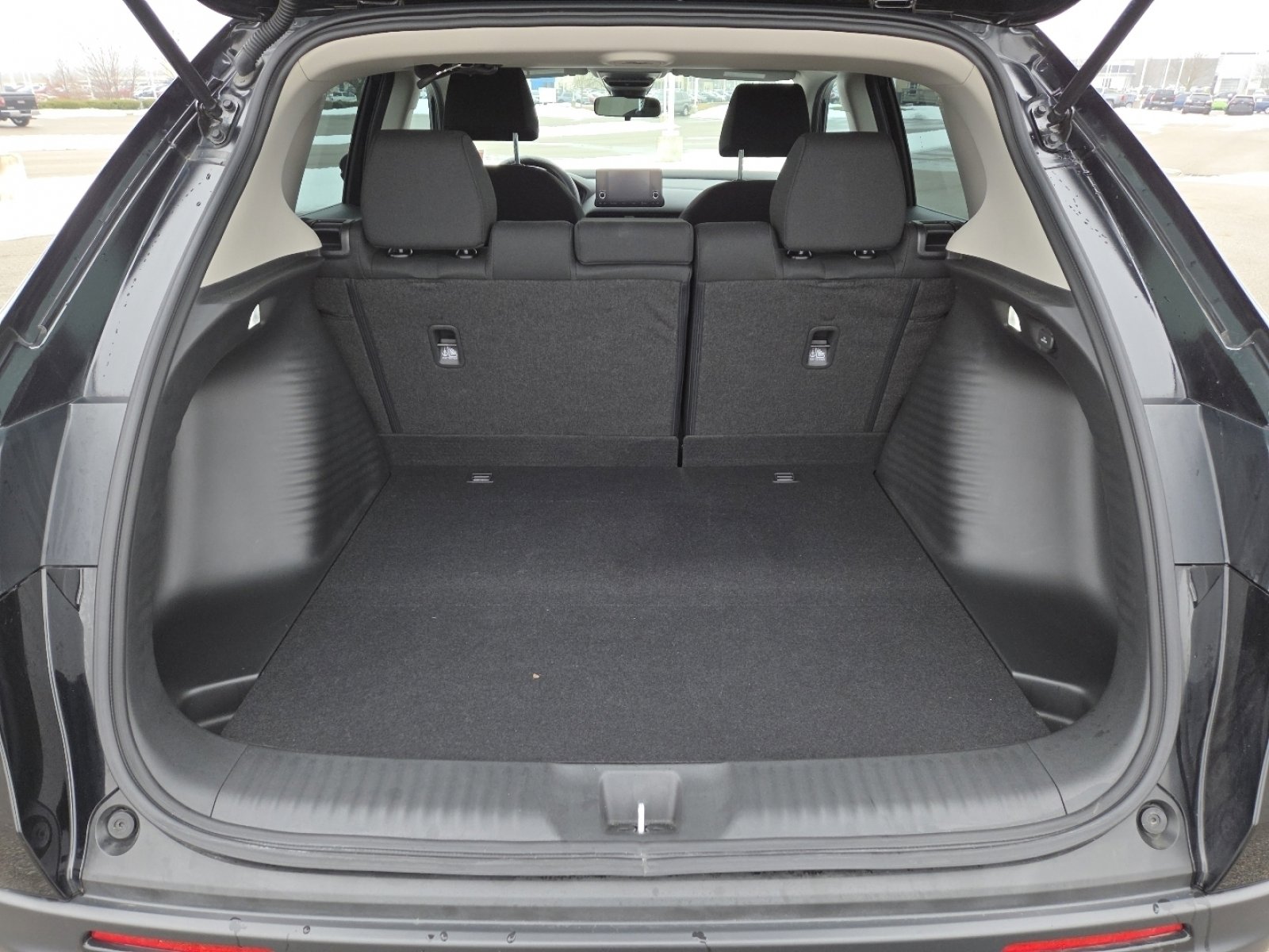 Used 2024 Honda HR-V LX image 19