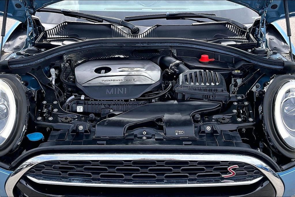 Used 2017 MINI Cooper Clubman S image 13