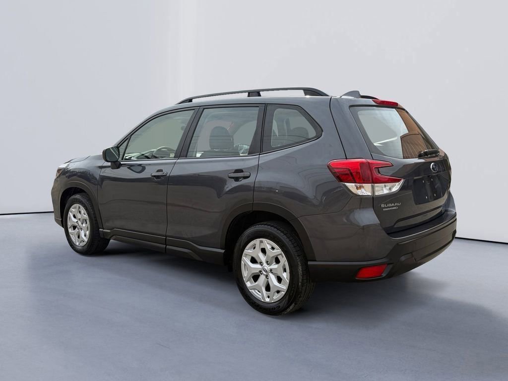 Used 2021 Subaru Forester AWD/4WD image 5