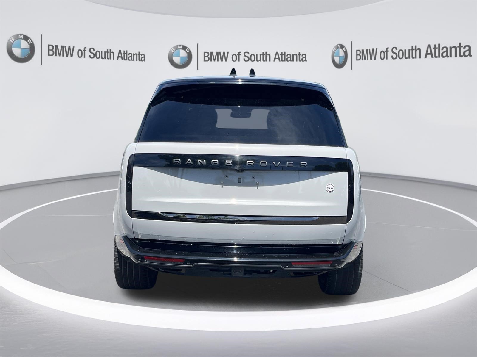 Used 2023 Land Rover Range Rover SV AWD/4WD image 23