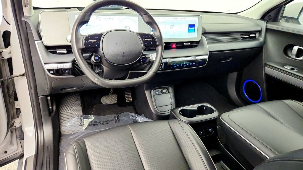 Used 2022 Hyundai Ioniq 5 Limited w/ Cargo Package AWD/4WD image 13