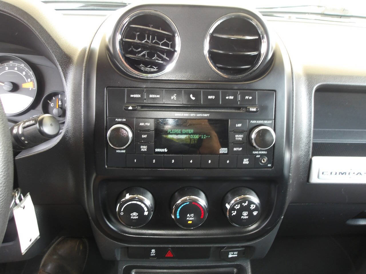 Used 2016 Jeep Compass Sport w/ Power Value Group image 12