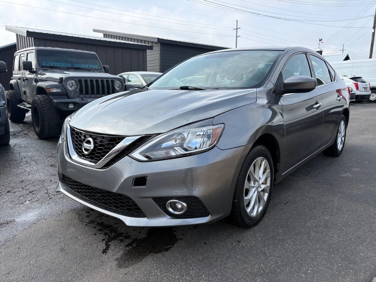 Used 2018 Nissan Sentra SV image 1