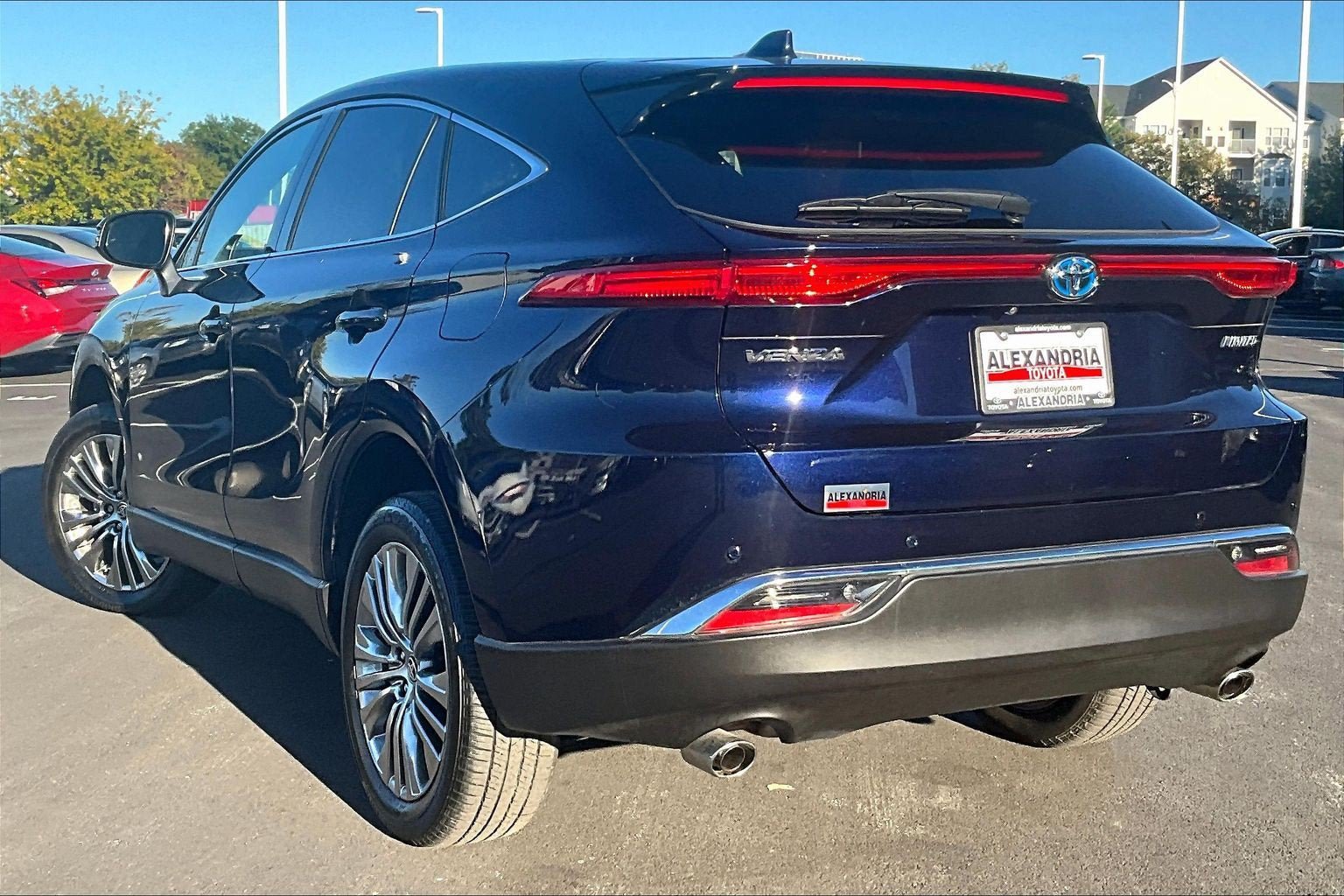 Used 2023 Toyota Venza Limited AWD/4WD image 11