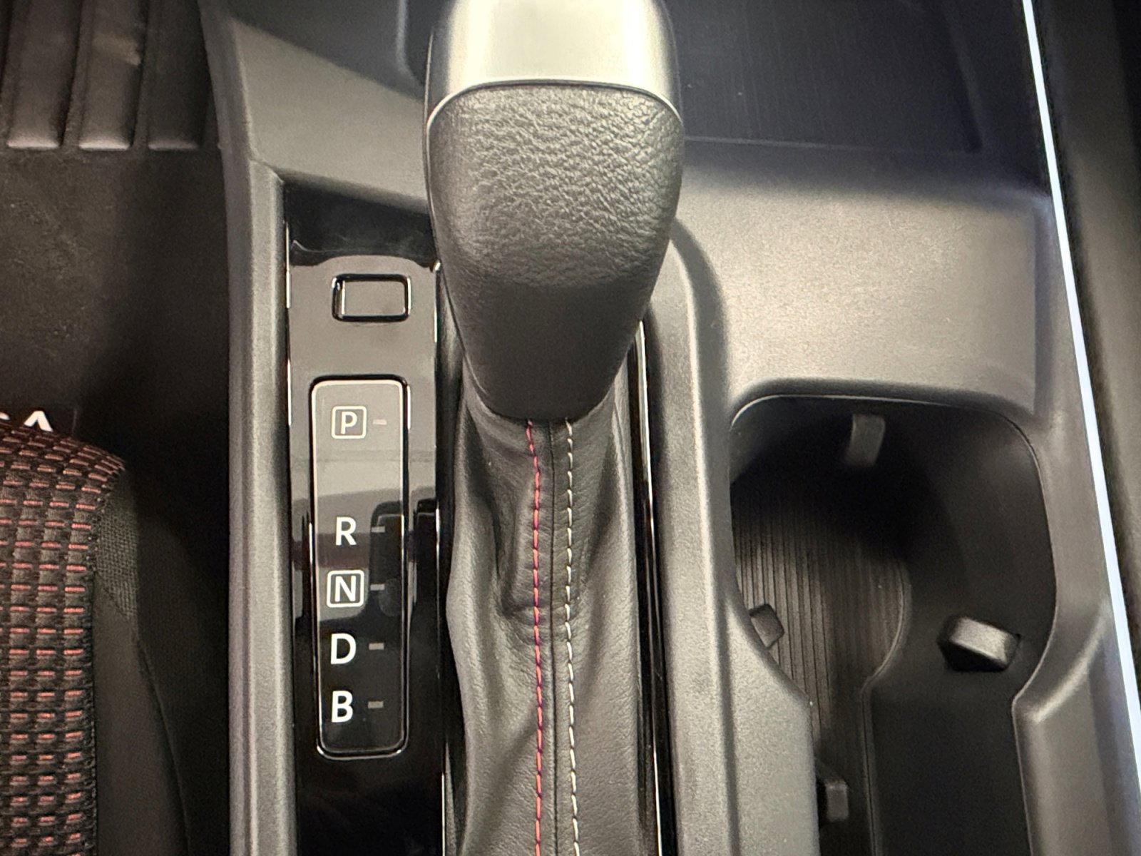 New 2026 Nissan Sentra SR image 21