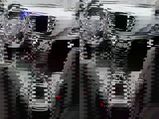 New 2026 Chrysler Pacifica Select image 27