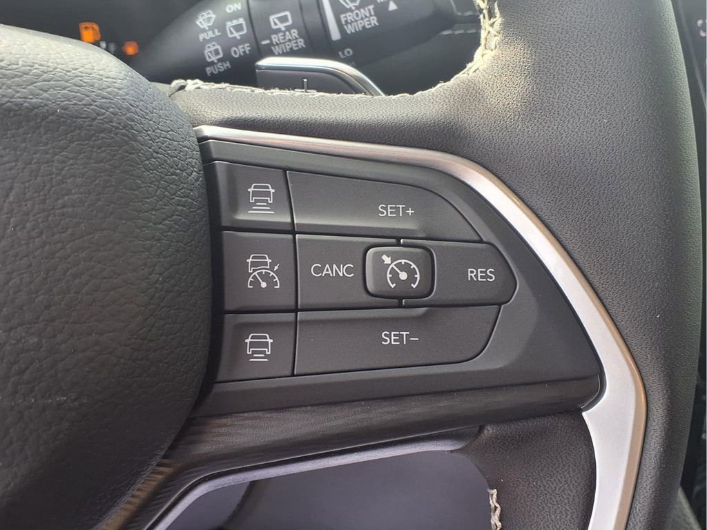 New 2026 Jeep Grand Cherokee Laredo X AWD/4WD image 6