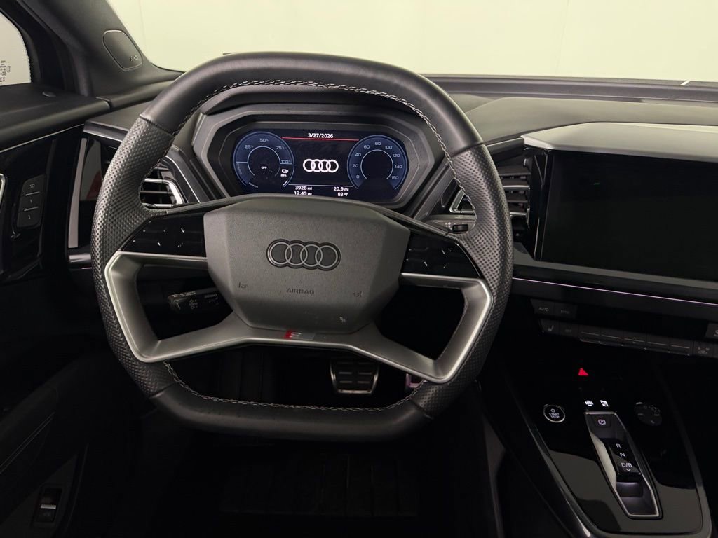 Used 2024 Audi Q4 e-tron Premium Plus w/ Premium Plus image 16