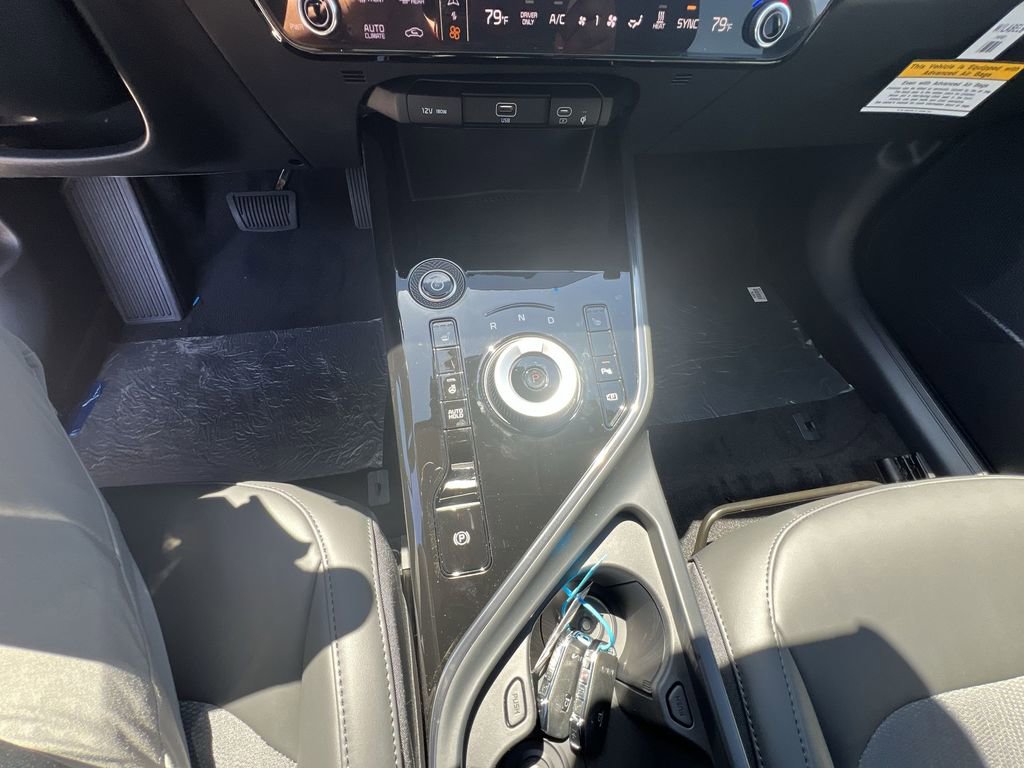 New 2026 Kia Niro Wind FWD image 20