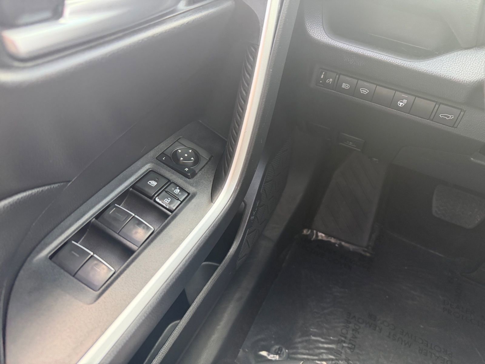 Certified 2023 Toyota RAV4 XLE Premium image 22