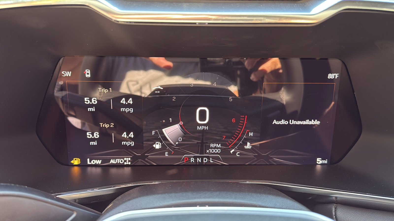 New 2026 GMC Canyon Elevation w/ Convenience Package image 13