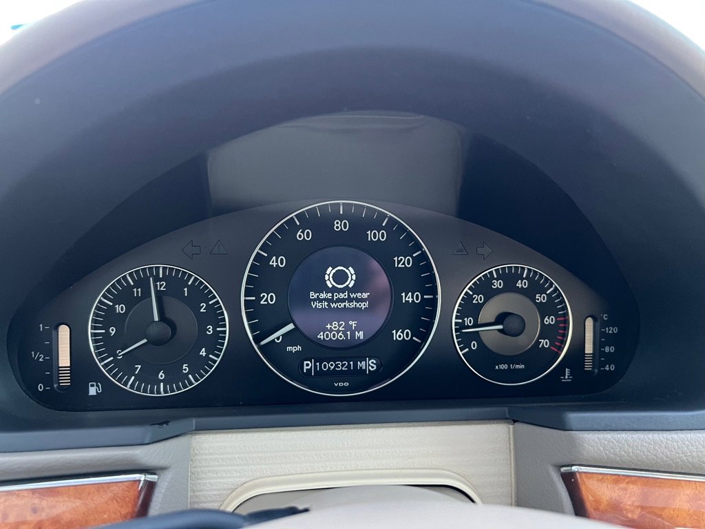 Used 2003 Mercedes-Benz E 320 Sedan image 22