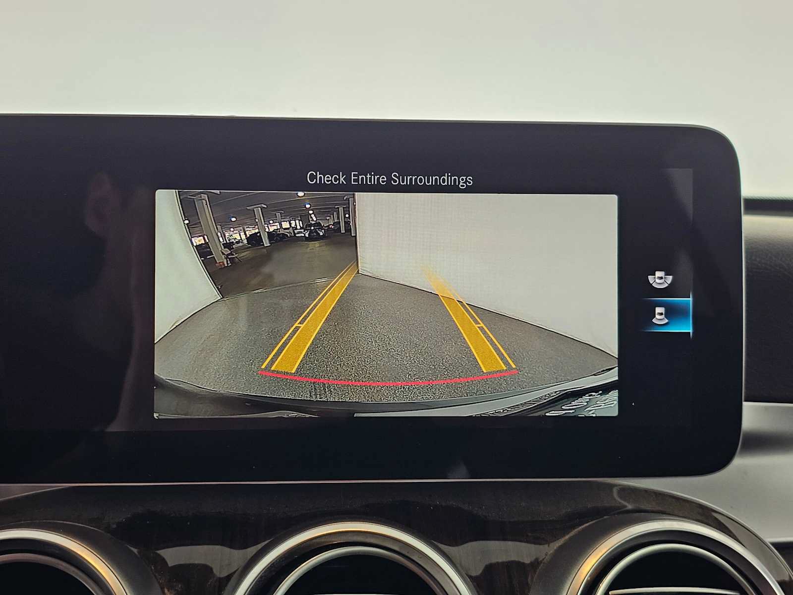 Used 2020 Mercedes-Benz GLC 300 4MATIC image 28